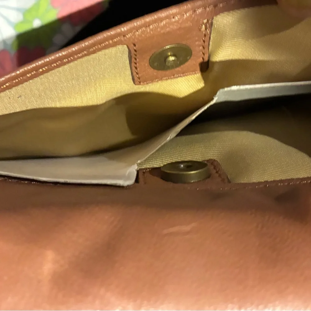 Lucky Brand Leather 2 IN 1 BAG - Picture 3 of 10